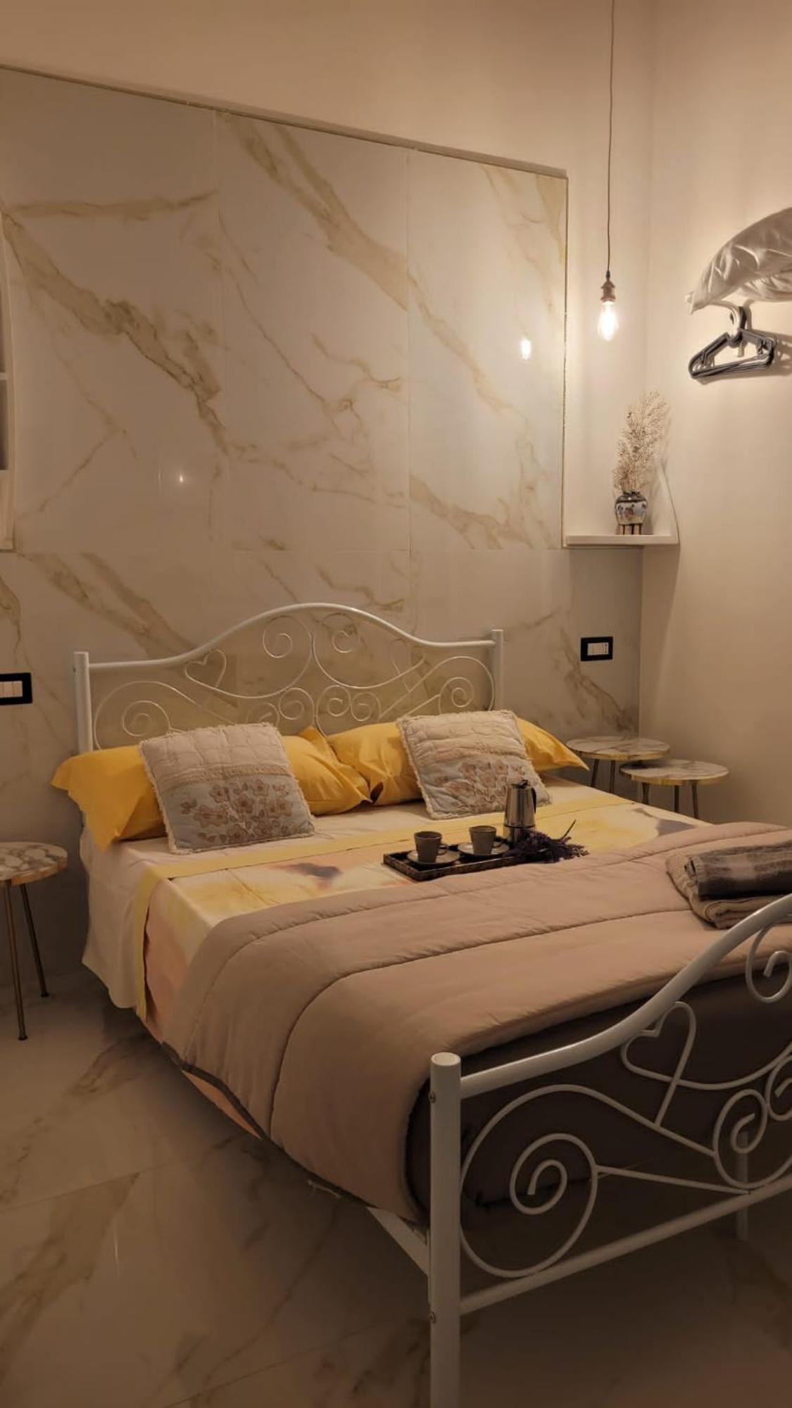 Apartamento O'Vicolo E Napoli Exterior foto