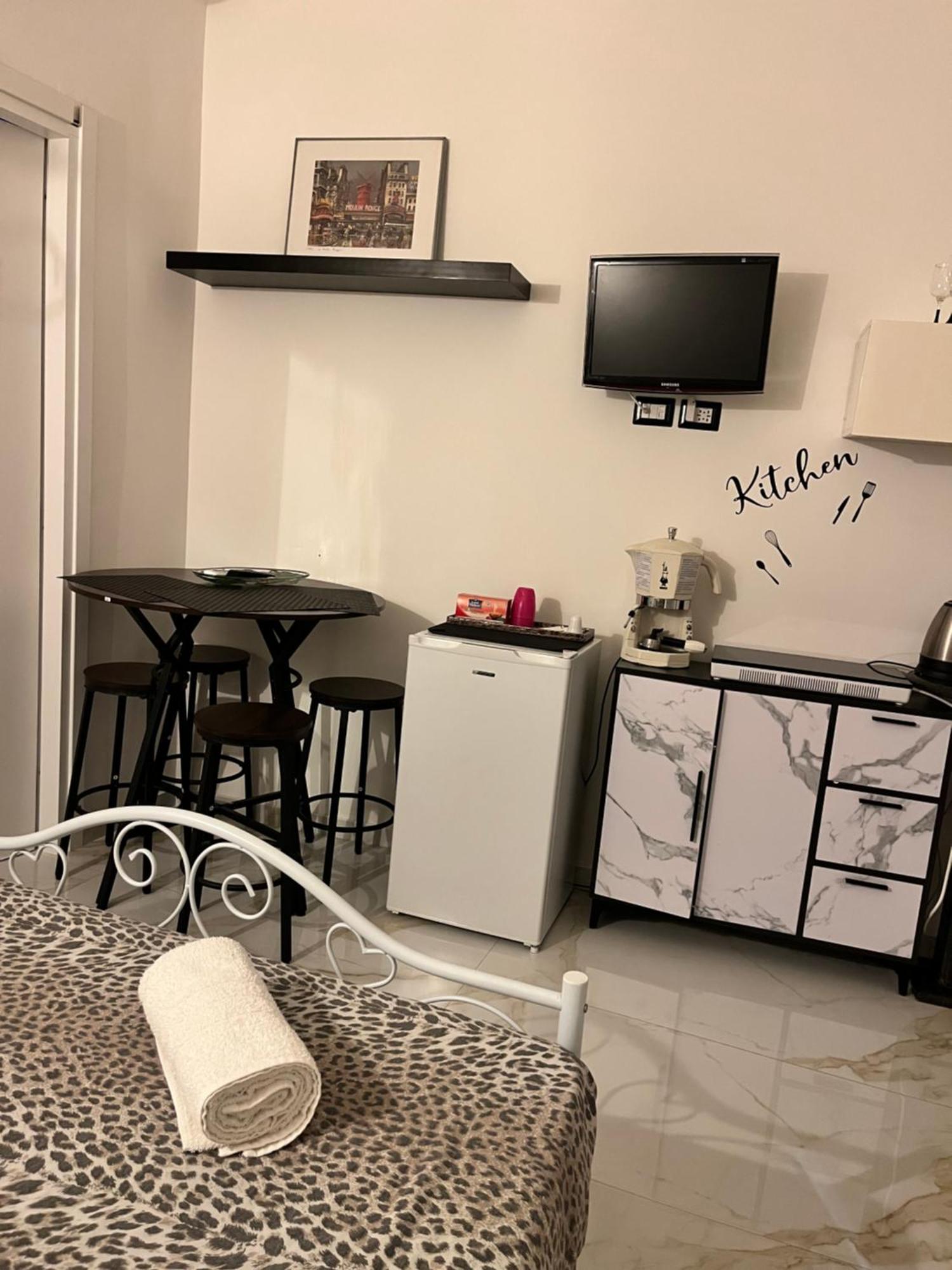 Apartamento O'Vicolo E Napoli Exterior foto