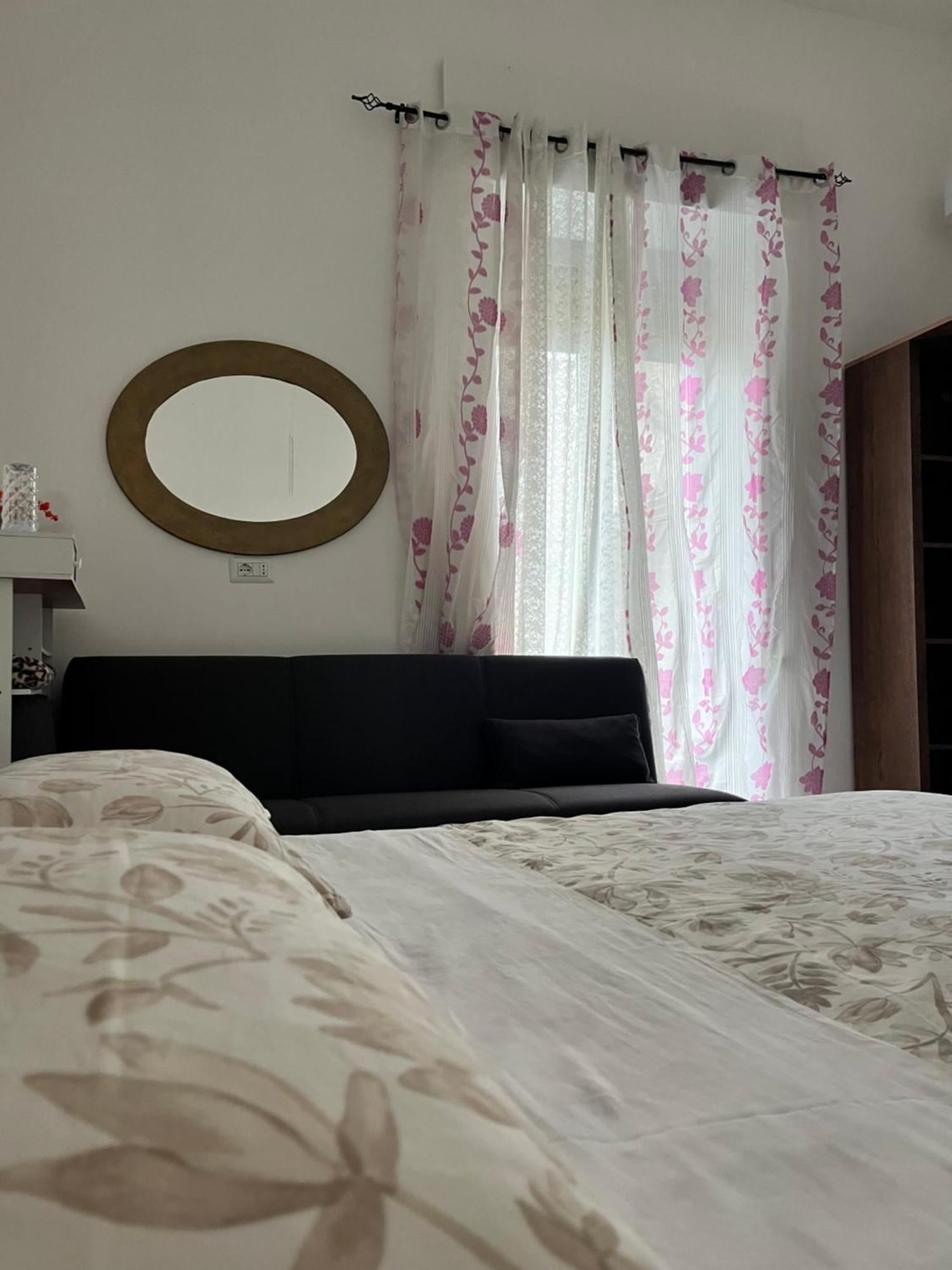 Apartamento O'Vicolo E Napoli Exterior foto